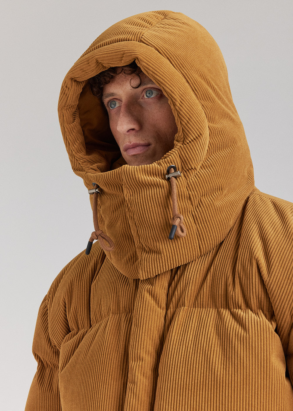 Doudoune homme en velours Pyrenex x Supakitch Big Puffer Bronze Brown