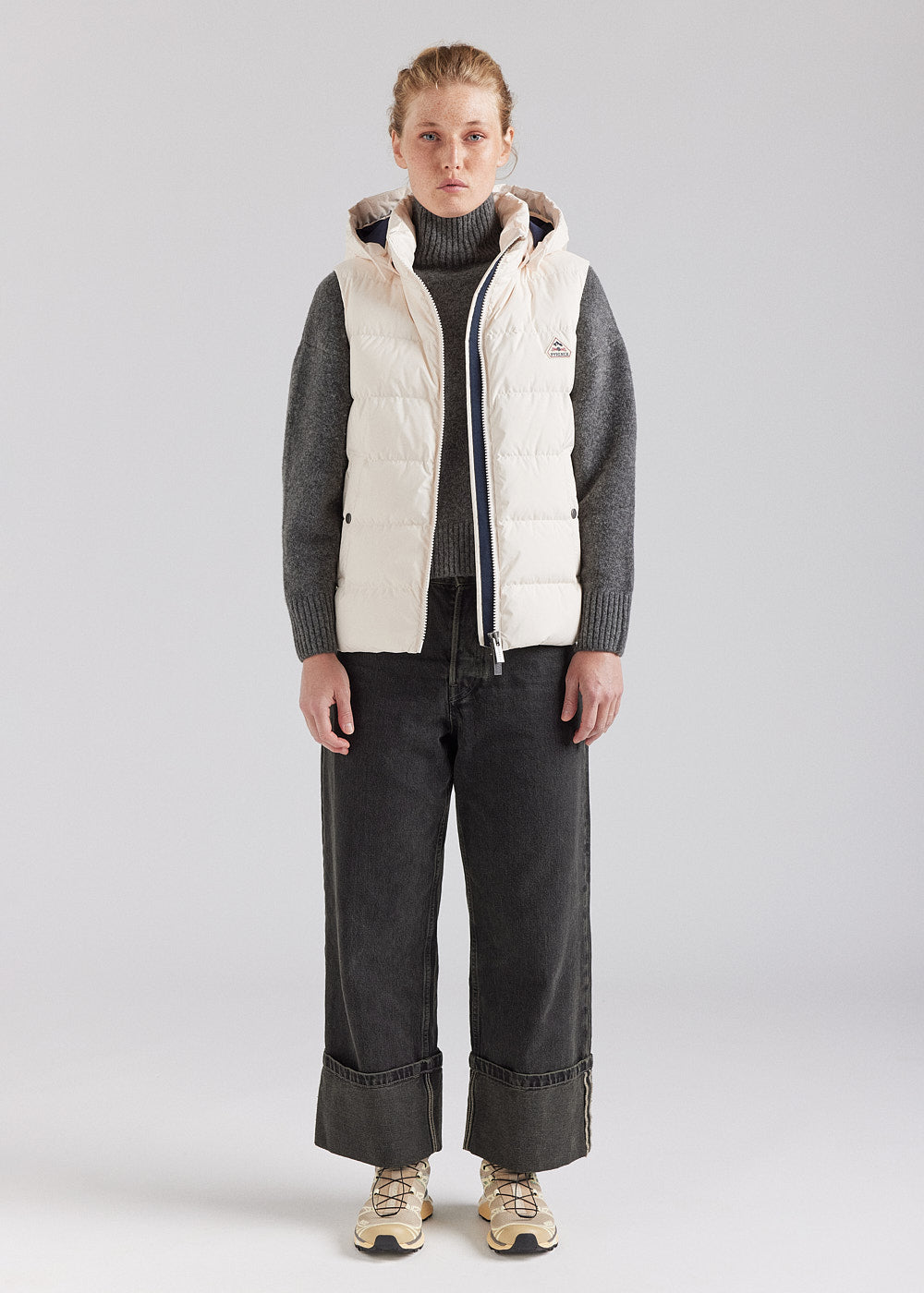 Doudoune sans-manches femme Pyrenex Spoutnic à capuche amovible chalk