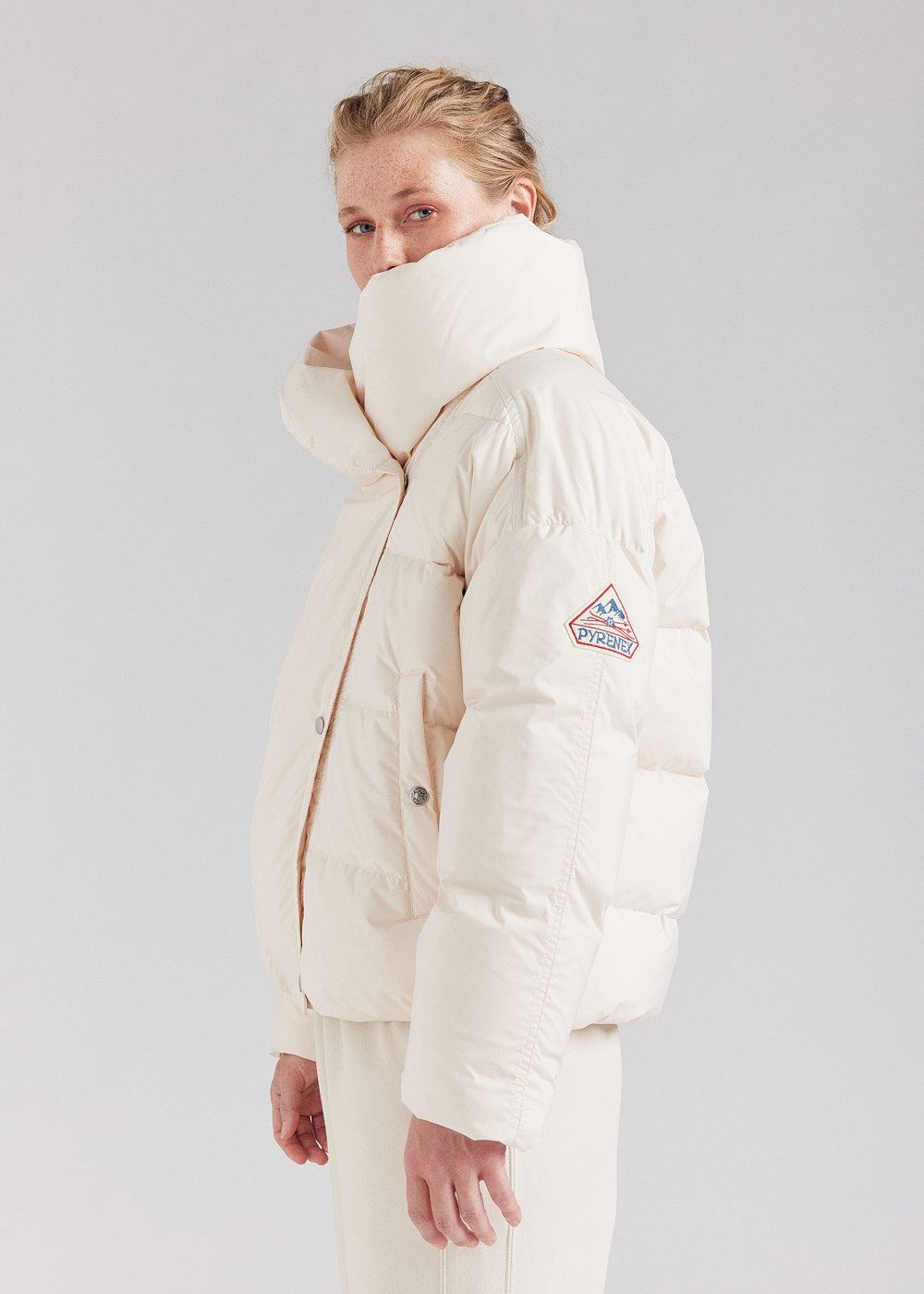 Doudoune à col enveloppant pour femme Pyrenex Judith chalk