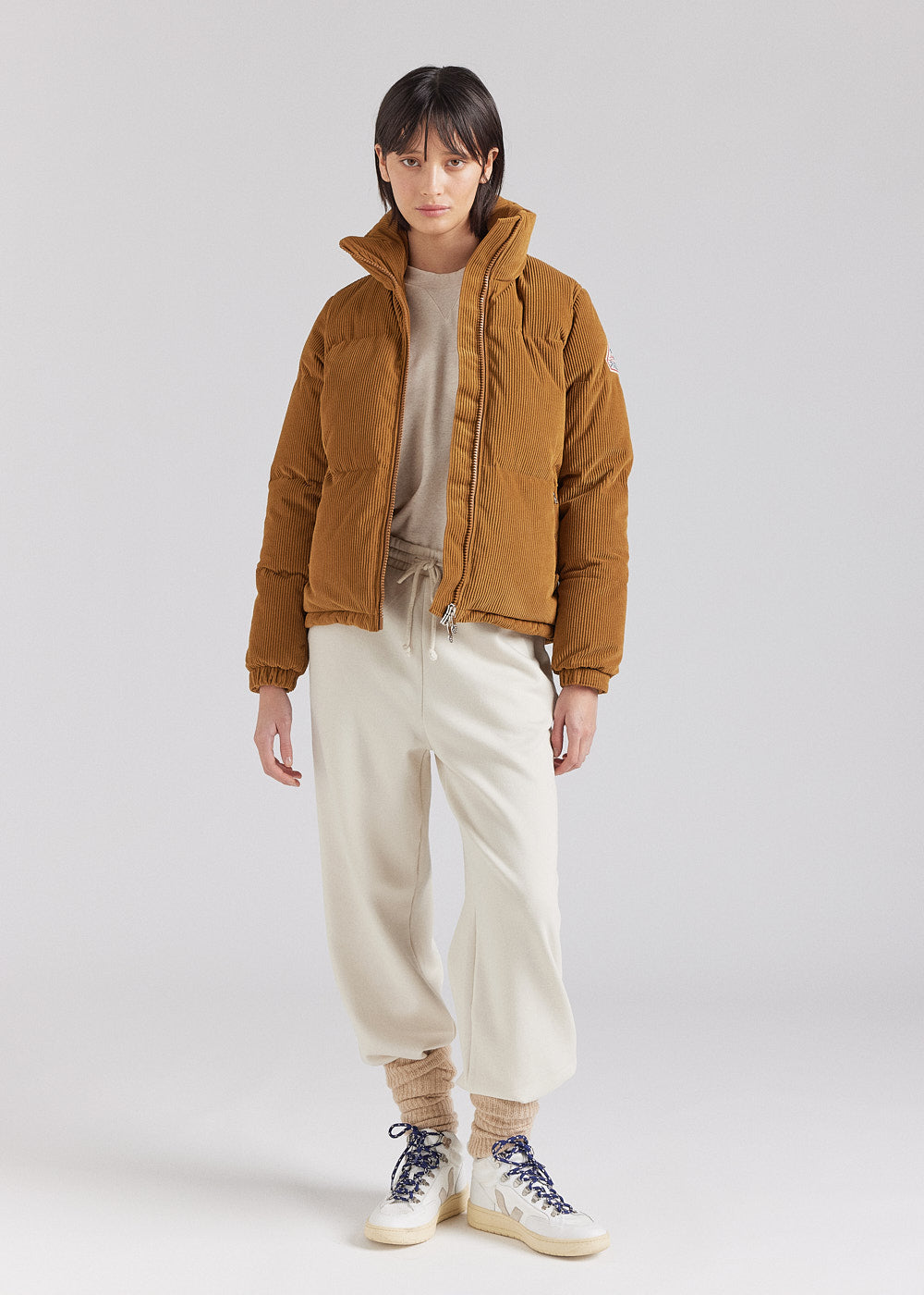 Doudoune courte femme en velours côtelé Pyrenex Goldin Bronze Brown