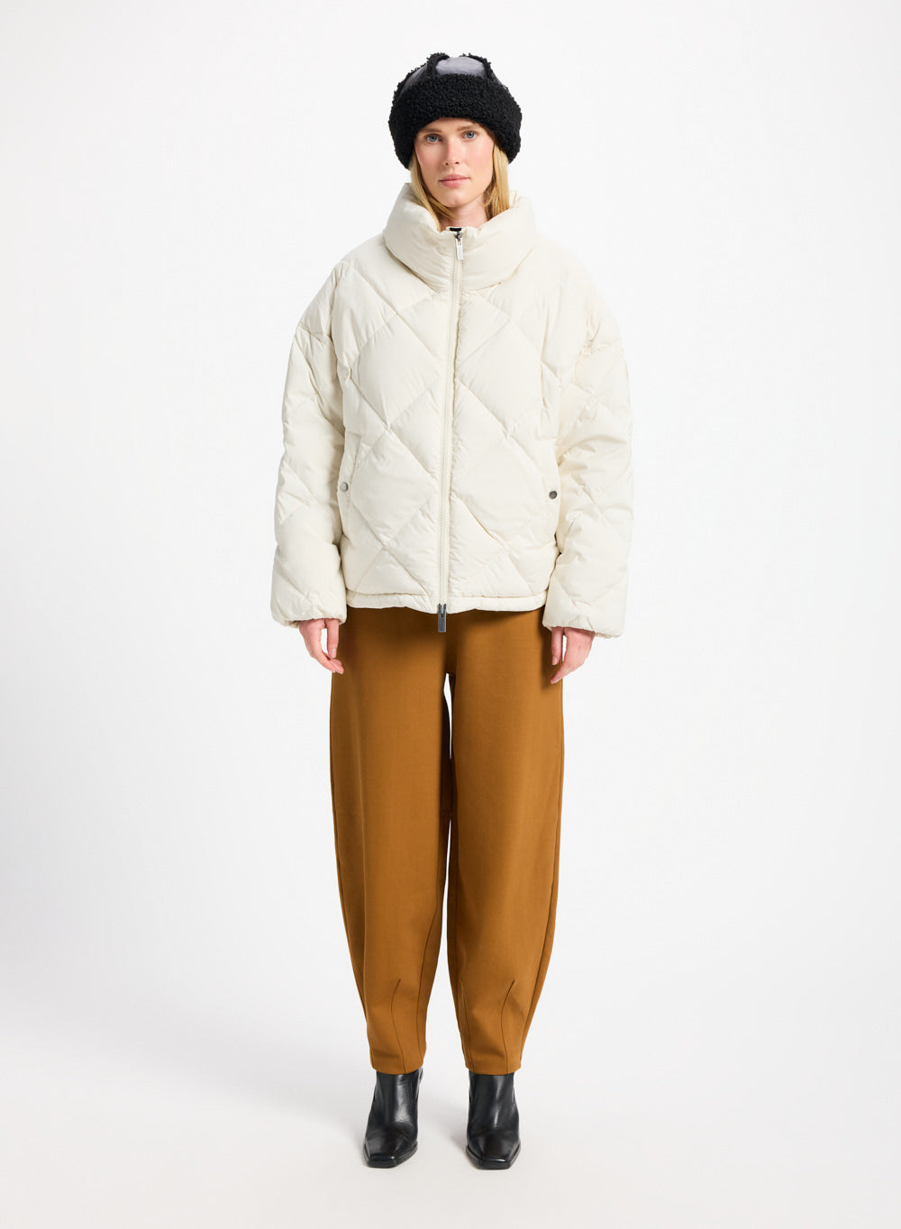 Doudoune oversize femme Pyrenex Adele avec col enveloppant blanche