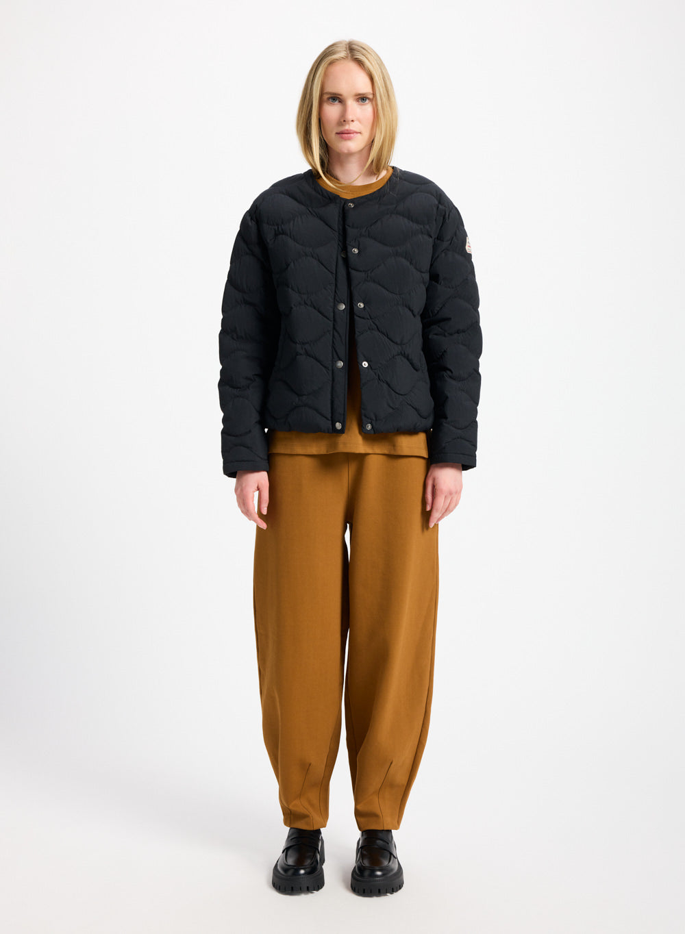 Doudoune légère Nacre pour femme noire