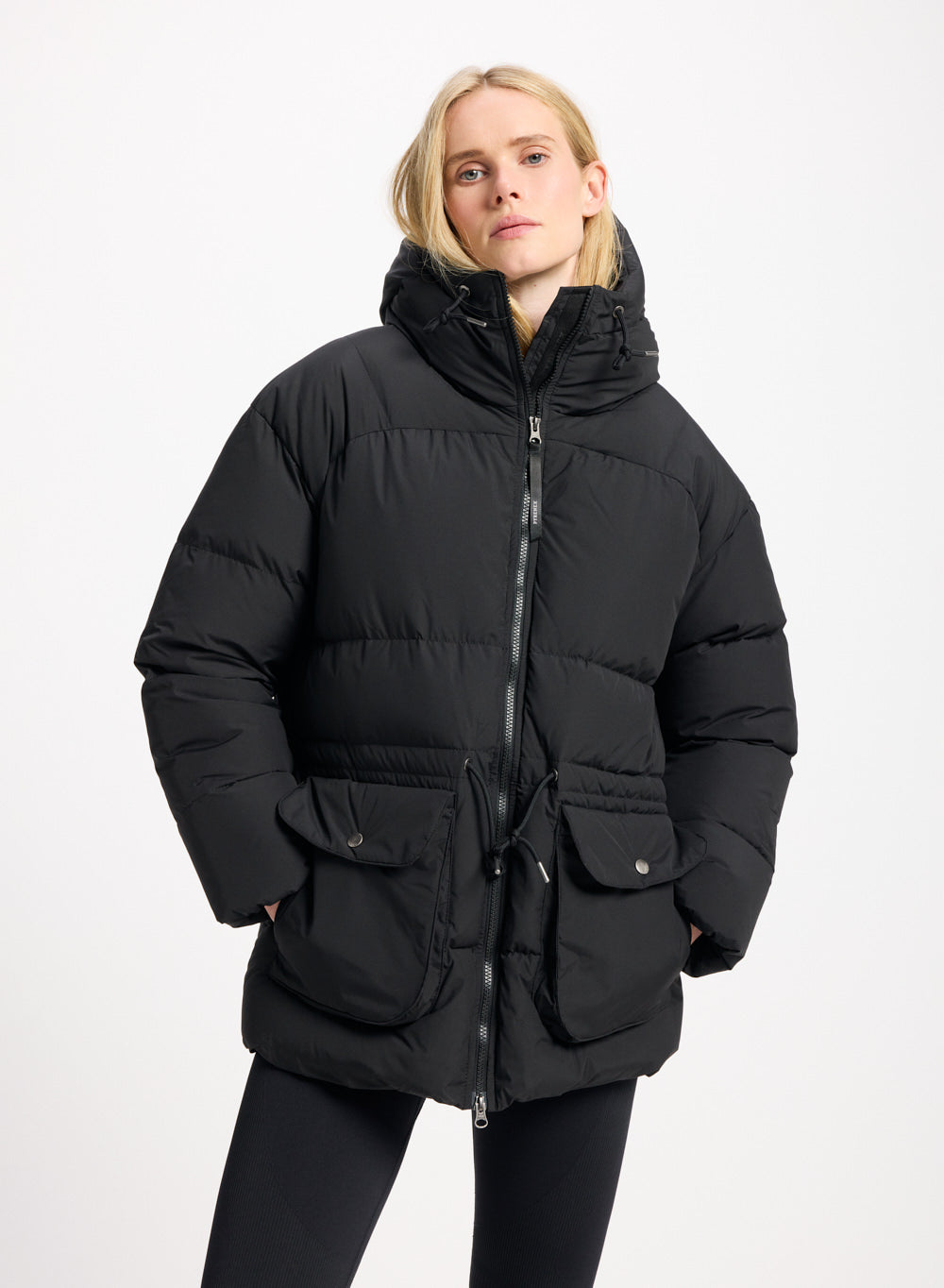 Doudoune hiver à capuche pour femme Pyrenex Aule noire