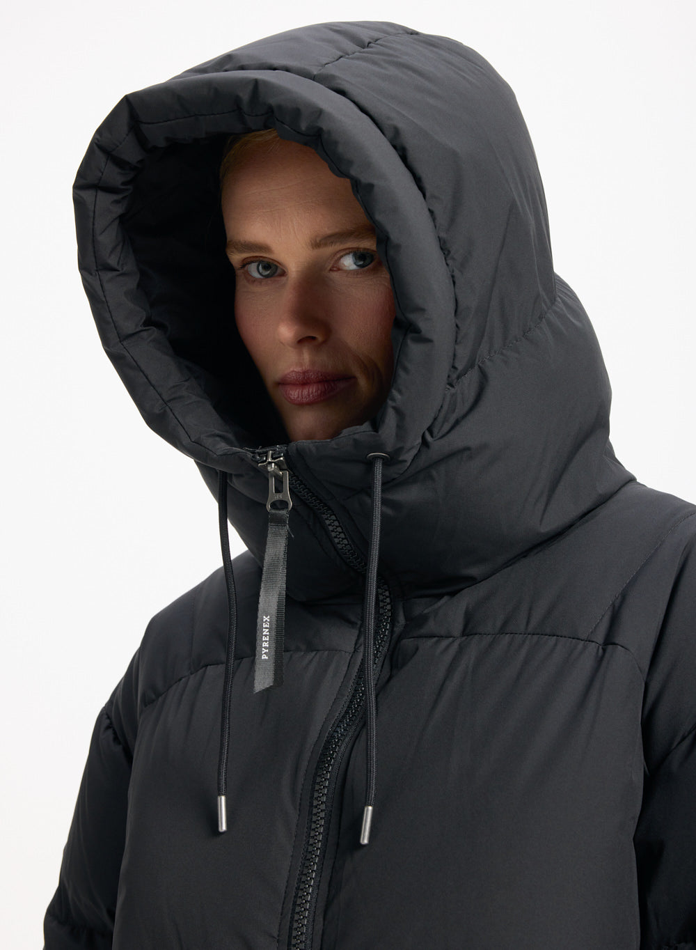 Doudoune longue pour femme Pyrenex Attract noire