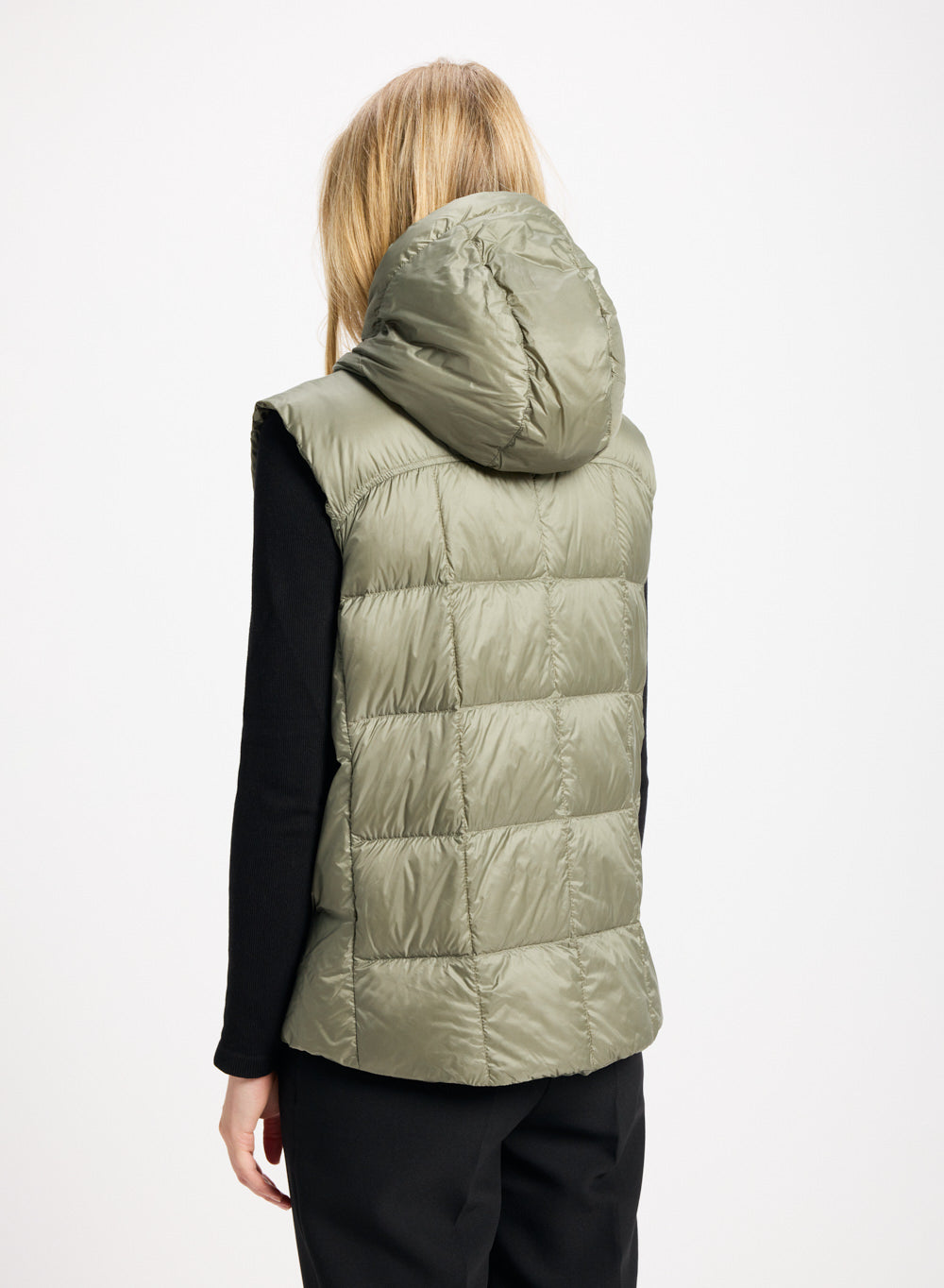 Doudoune légère sans manches pour femme Bassia kaki