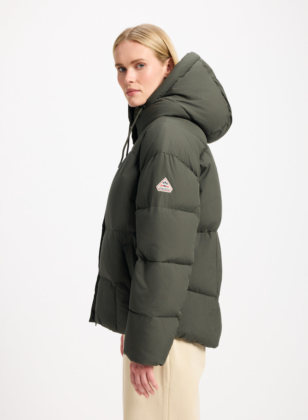 Doudoune femme Pyrenex Harmonie à capuche enveloppante Khaki