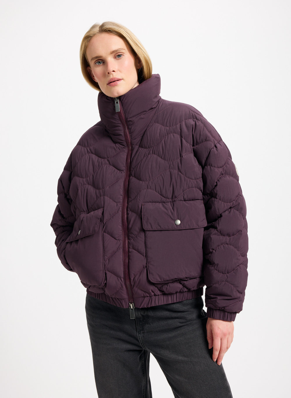 Doudoune courte bomber Pyrenex Enola bordeaux