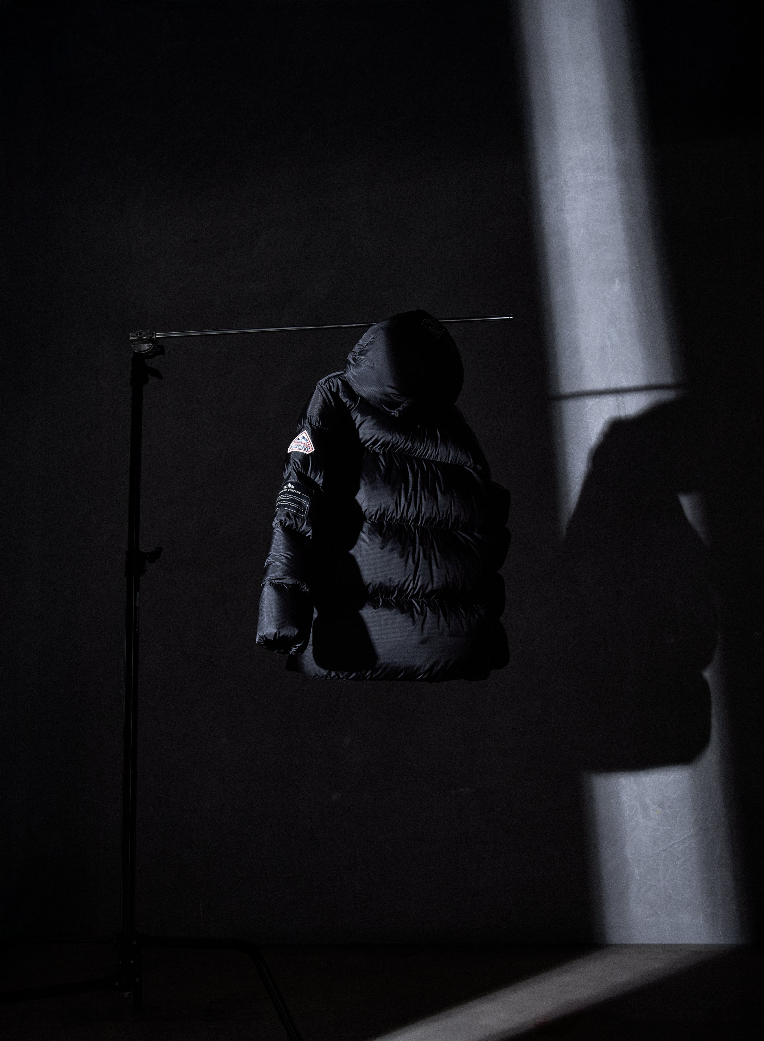 Doudoune unisexe Shift Hooded Ripstop Pyrenex x Wildside noire