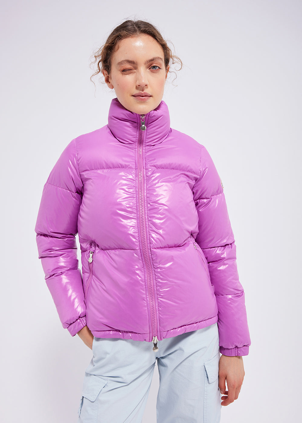 Doudoune courte et brillante pour femme Pyrenex Goldin Fuchsia